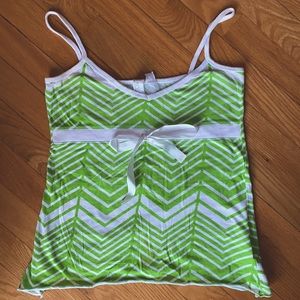 Cute tank top with bow